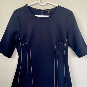 Ann Taylor 2-Pc knit. Soft black with off white piping, size S.